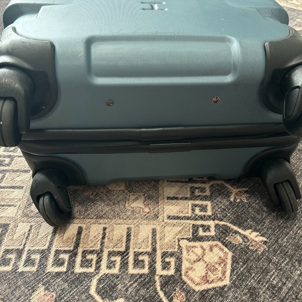TUMI T-Tech Carry-On Hard Case Luggage Blue 4 Wheels Spinner 21" - Picture 3 of 7